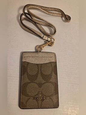 Coach Lanyard Classic Canvas Print Id Holder with Id Window